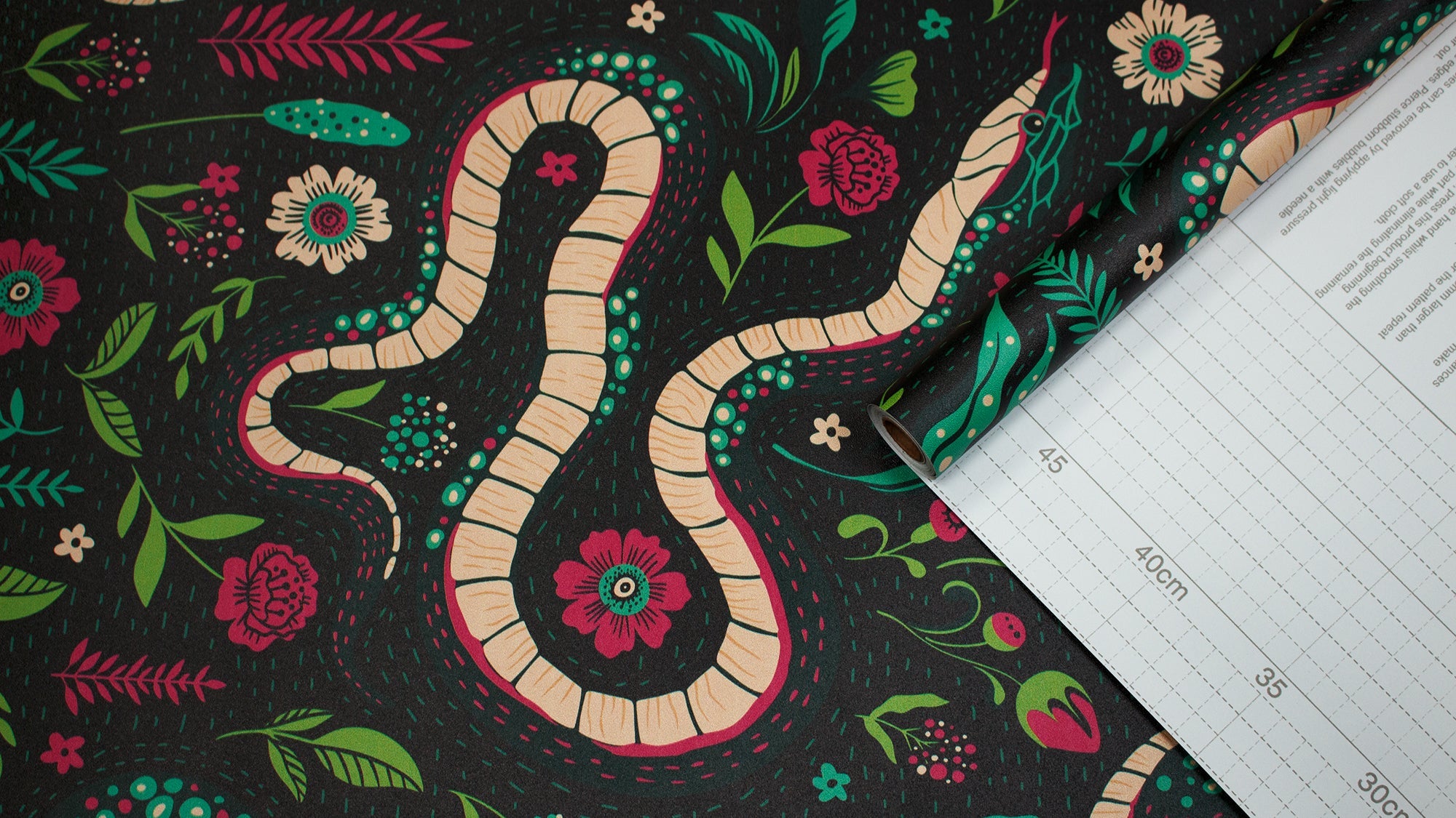 Floralplus Peel and Stick Wallpaper Snake Floral Dark Green Boho Jungle Removable Wall Decor for Bedroom Living Room Bathroom Nursery