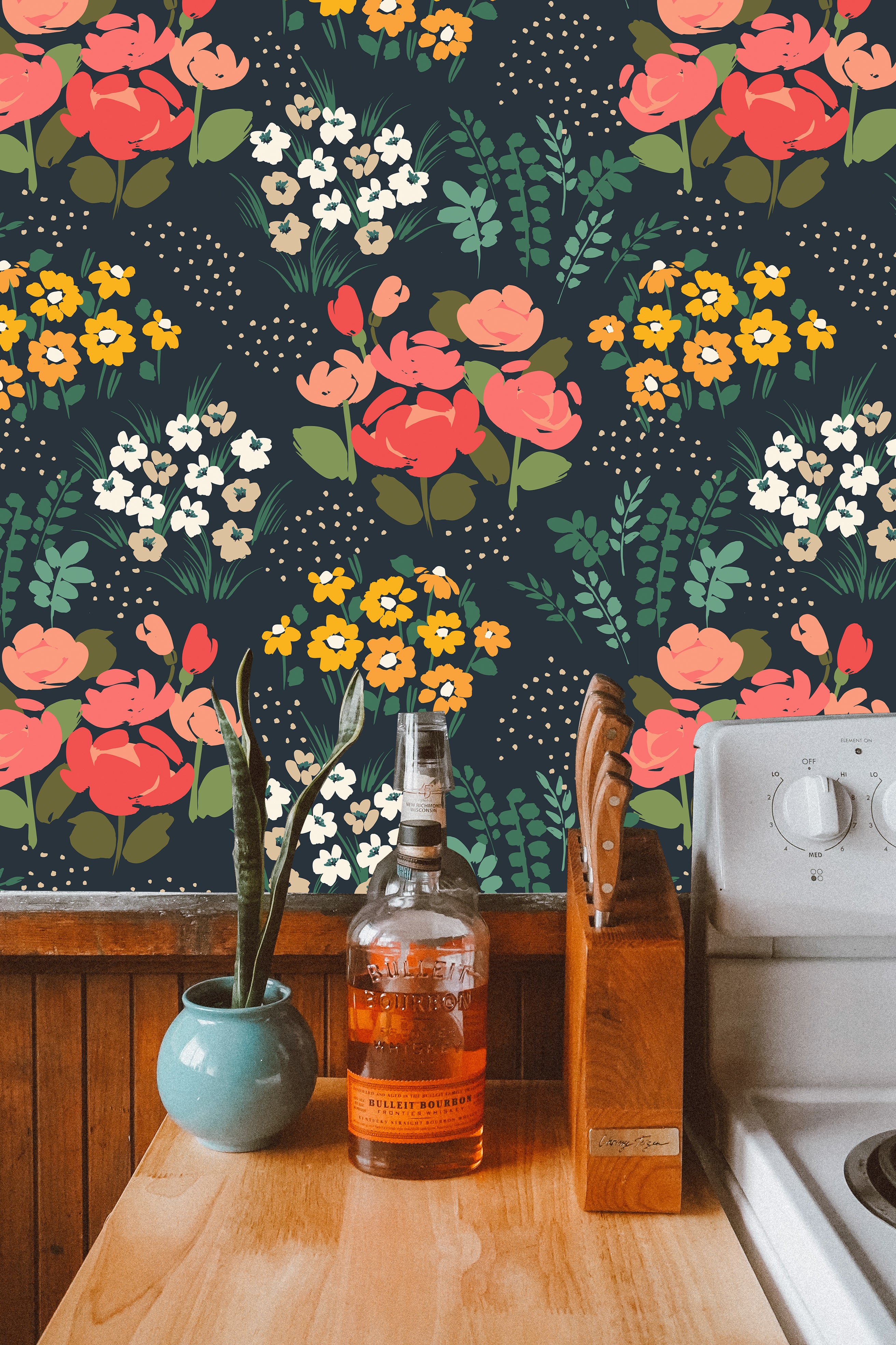 Floralplus Wallpaper Peel and Stick Dark Blue Floral Cottage Garden Vintage Wall Decor Bathroom Bedroom Removable Mural